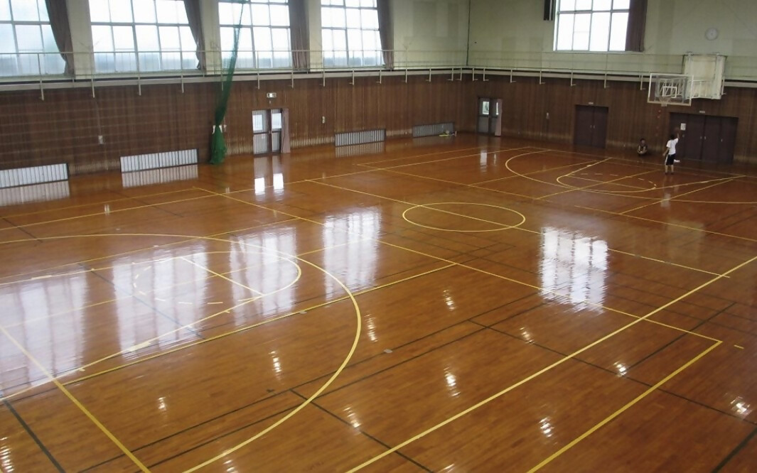 湖西市勤労者体育センターの写真2