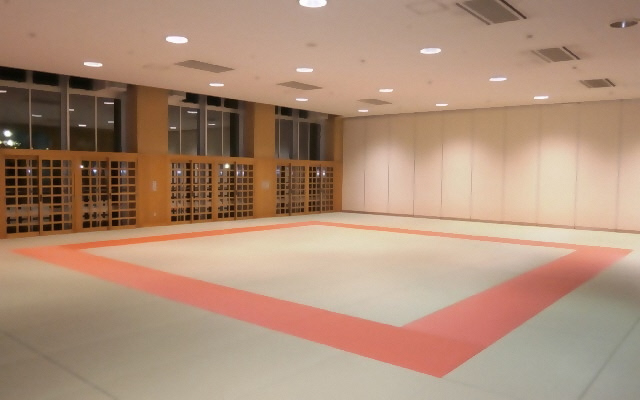 静岡市中央体育館の写真3