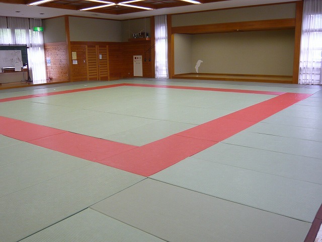 長岡体育館の写真3