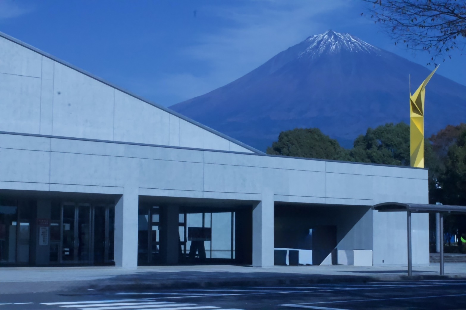 富士宮市民体育館の写真2